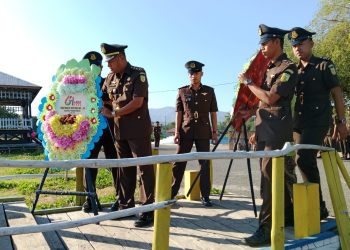 Tabur Bunga Dalam Memperingati HBA Ke – 64 dan Hari Ulang Tahun ke – 24 Ikatan Adhyaksa Dharmakarini Tahun 2024