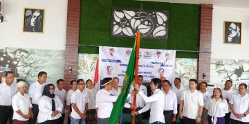 Ketua Umum KADIN NTT Bobby Lianto lantik Badan Pengurus KADIN Lembata