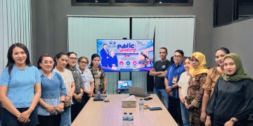 Perempuan Lewoleba Belajar Berani Bicara: Perwabantt Dobrak Rasa Minder Lewat Public Speaking